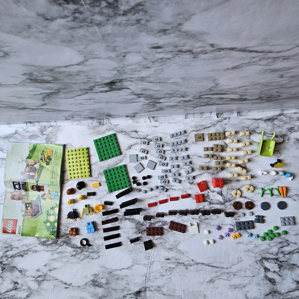 LEGO Easter Egg Hunt #40237 Retired Set